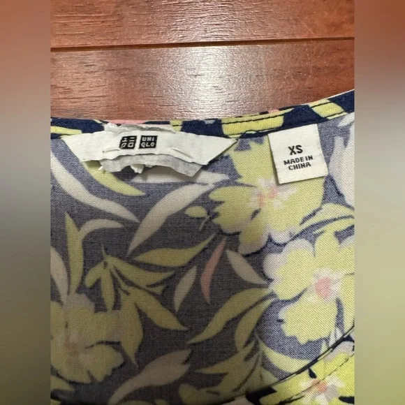 Floral Sleeveless Dress - Picture 3 of 3